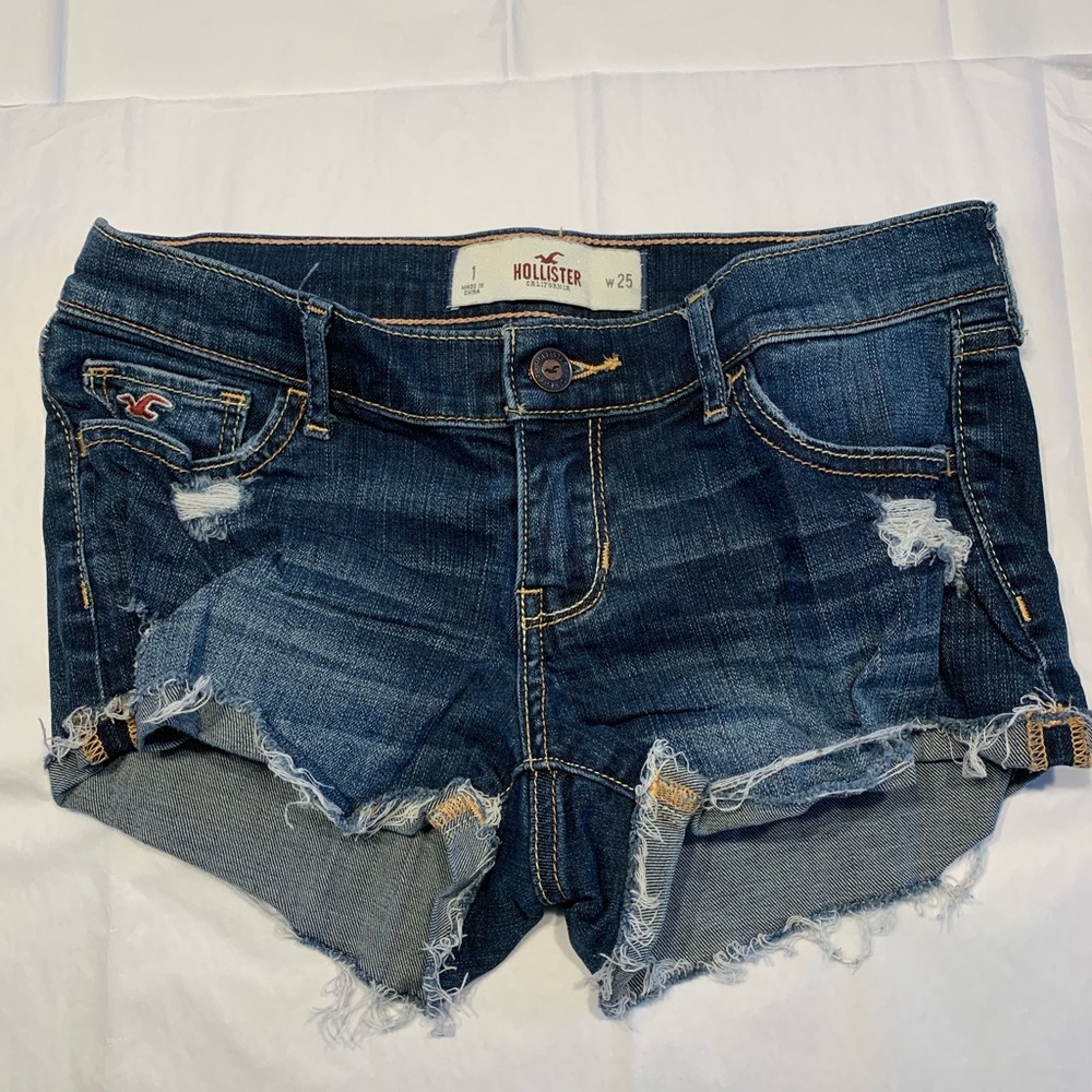 Hollister Dark Blue Jean Shorts - (Size 1, W25)